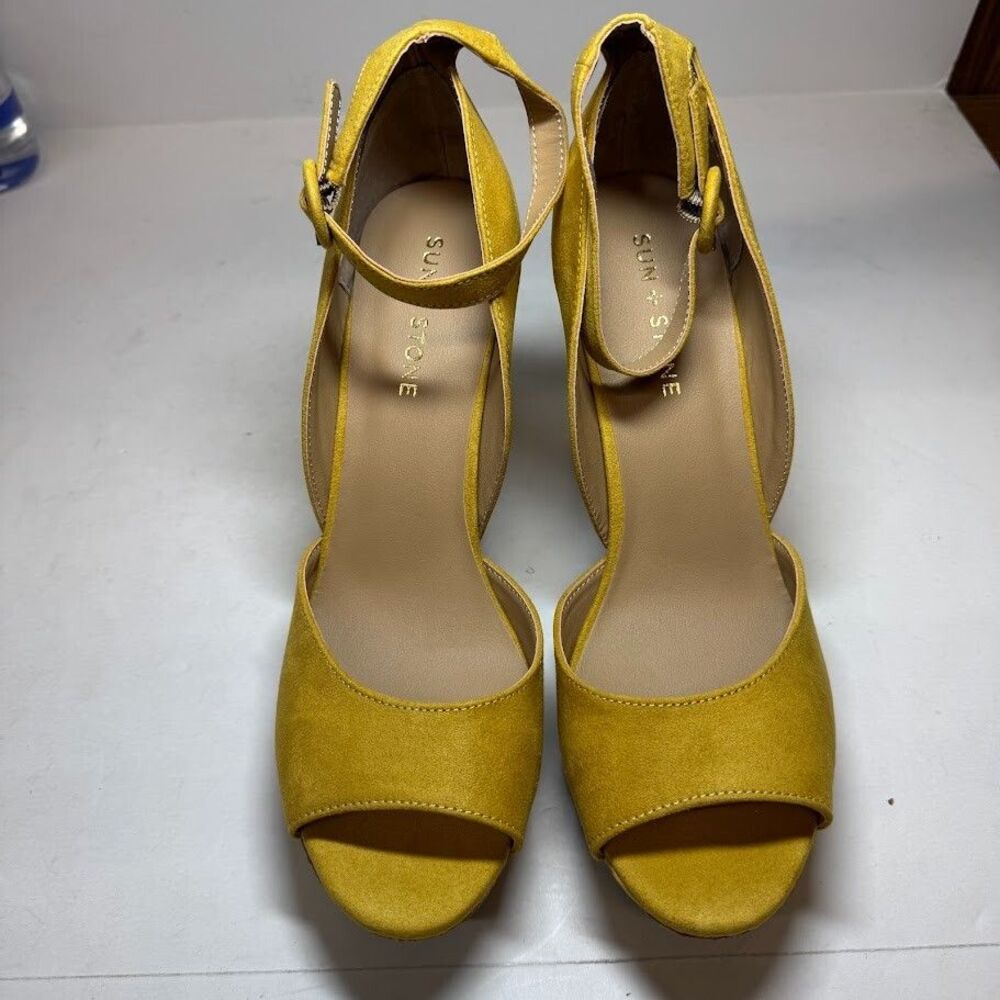 Sun Stone Womens 9 M Yellow Platform Block Heel Sandals NIB XZ4 - Picture 3 of 6